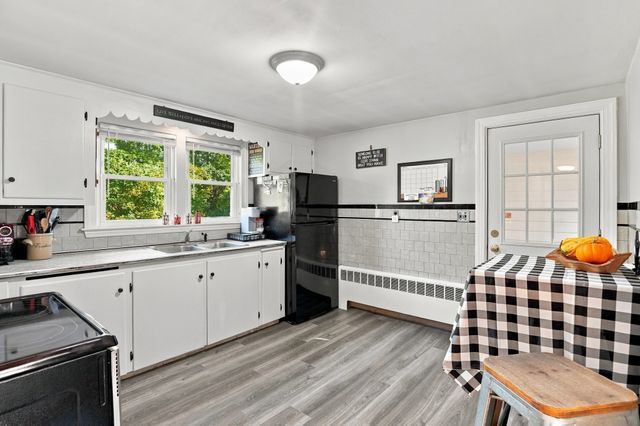 6 Maple Street, Southborough, MA 01745