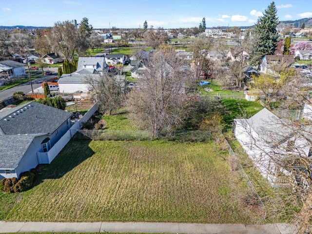 2607 E 5th Ave, Spokane, WA 99202