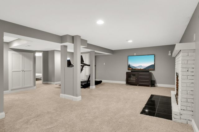 3018 Sumter Avenue S, Saint Louis Park, MN 55426