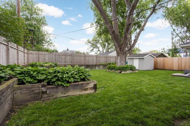 3018 Sumter Avenue S, Saint Louis Park, MN 55426