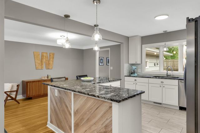 3018 Sumter Avenue S, Saint Louis Park, MN 55426