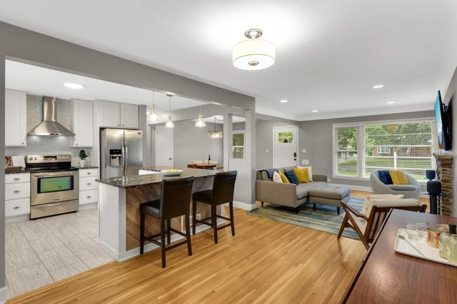 3018 Sumter Avenue S, Saint Louis Park, MN 55426