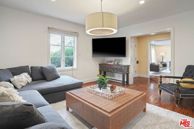 1531 Marmont Avenue, Los Angeles, CA 90069