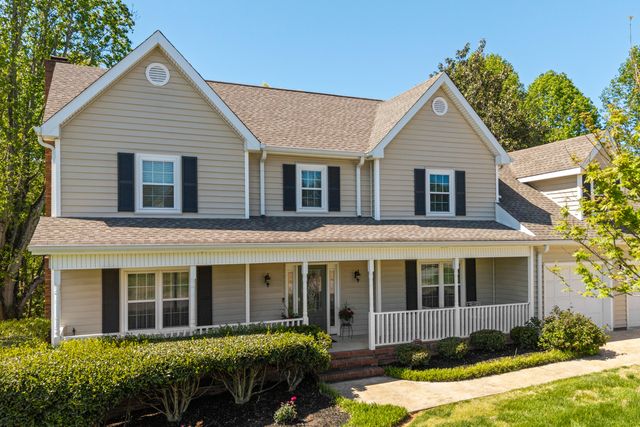 2227 Bay Pointe Drive, Hixson, TN 37343