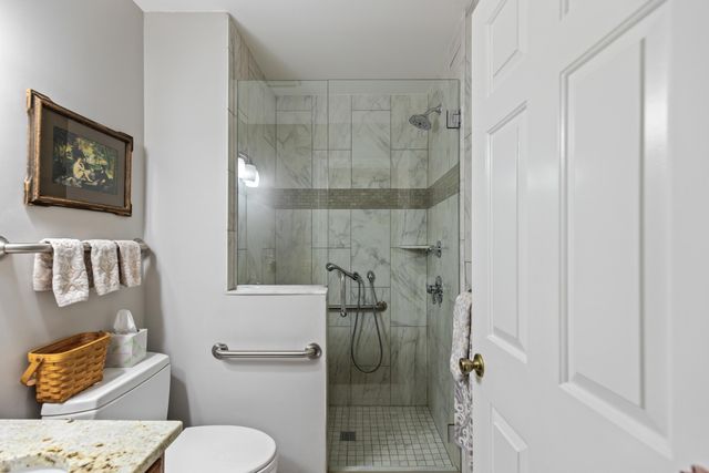 2227 Bay Pointe Drive, Hixson, TN 37343