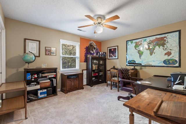 2227 Bay Pointe Drive, Hixson, TN 37343