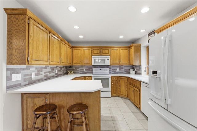 733 PARKWILD Drive, Council Bluffs, IA 51503