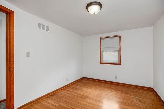 1103 NE 69th Street, Kansas City, MO 64118