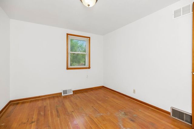 1103 NE 69th Street, Kansas City, MO 64118