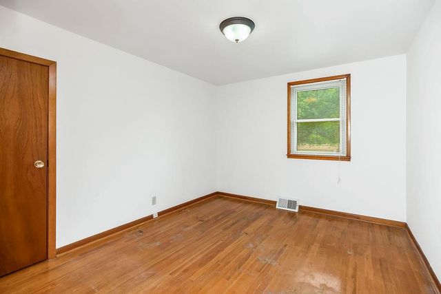 1103 NE 69th Street, Kansas City, MO 64118