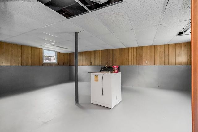 1103 NE 69th Street, Kansas City, MO 64118