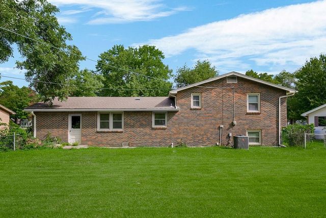 1103 NE 69th Street, Kansas City, MO 64118