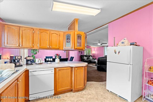 416 W Holmes Road, Lansing, MI 48910