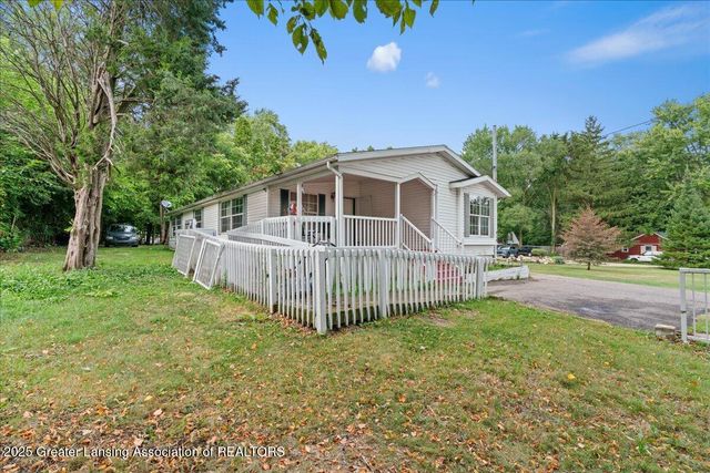 416 W Holmes Road, Lansing, MI 48910