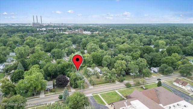 416 W Holmes Road, Lansing, MI 48910