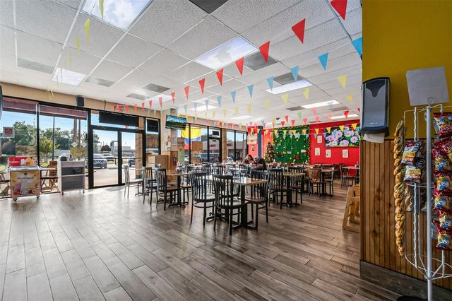 2471 E SEMORAN BOULEVARD, Apopka, FL 32703