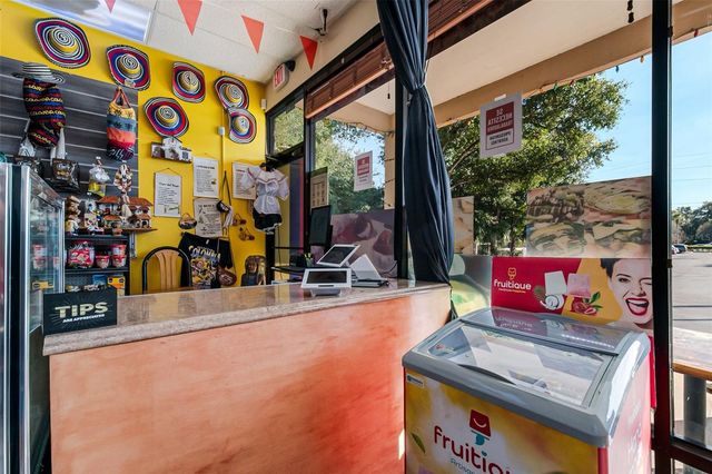 2471 E SEMORAN BOULEVARD, Apopka, FL 32703