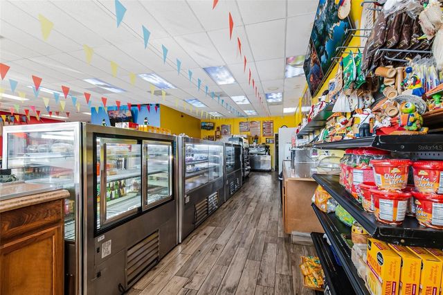 2471 E SEMORAN BOULEVARD, Apopka, FL 32703