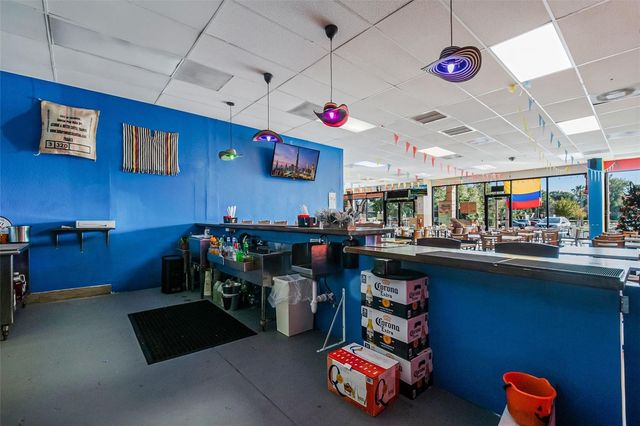 2471 E SEMORAN BOULEVARD, Apopka, FL 32703