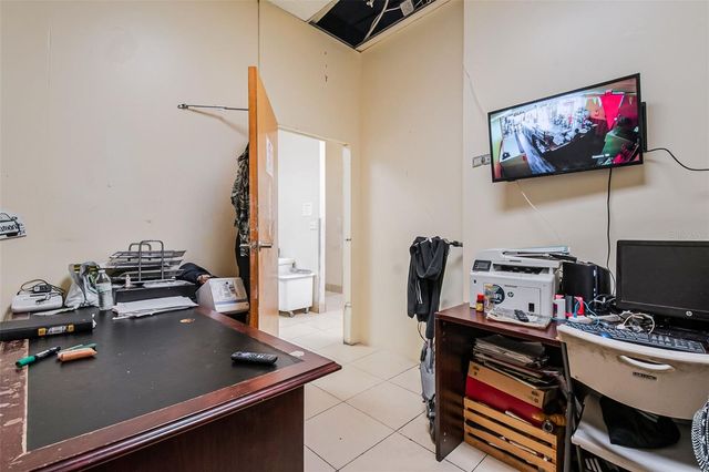 2471 E SEMORAN BOULEVARD, Apopka, FL 32703