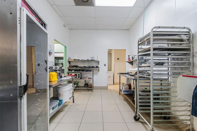 2471 E SEMORAN BOULEVARD, Apopka, FL 32703