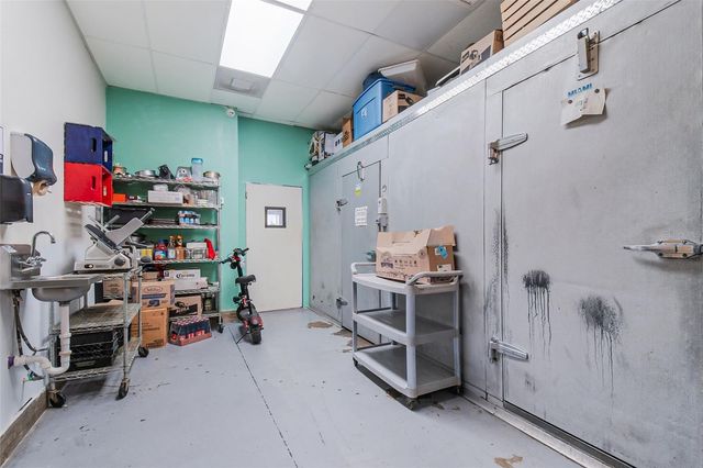 2471 E SEMORAN BOULEVARD, Apopka, FL 32703