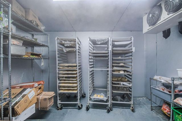 2471 E SEMORAN BOULEVARD, Apopka, FL 32703