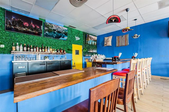 2471 E SEMORAN BOULEVARD, Apopka, FL 32703