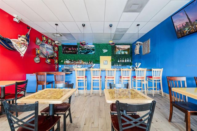 2471 E SEMORAN BOULEVARD, Apopka, FL 32703