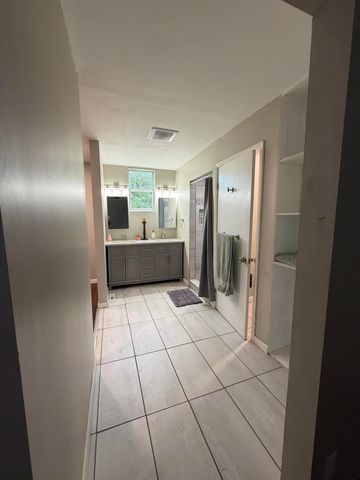 1144 Ridgeway Road, Lafayette, GA 30728