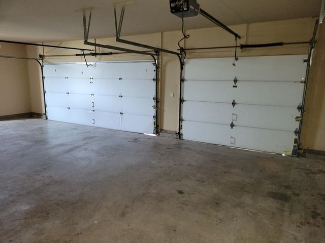 642 NE Valley View Rd, Lawton, OK 73501