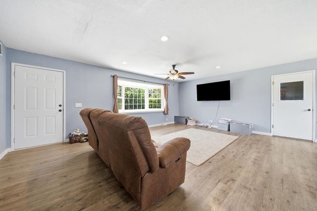 3354 SW 90th, Augusta, KS 67010