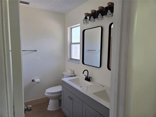 4 CLEAR WAY, Ocala, FL 34472