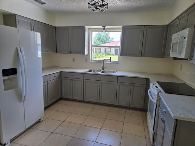 4 CLEAR WAY, Ocala, FL 34472