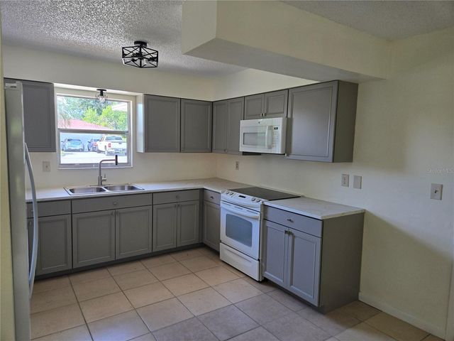 4 CLEAR WAY, Ocala, FL 34472