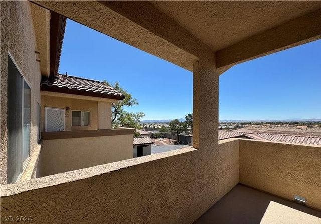 8501 West University Avenue 2074, Las Vegas, NV 89147