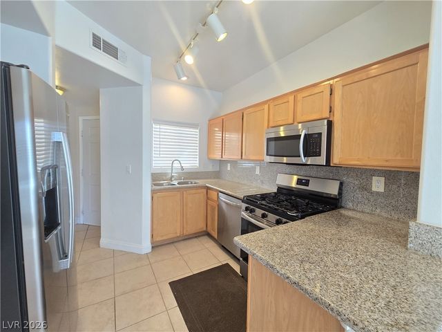 8501 West University Avenue 2074, Las Vegas, NV 89147