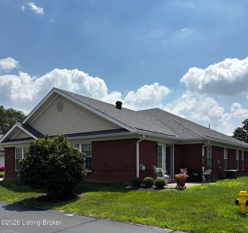 7507 Pony Haven Dr, Louisville, KY 40214