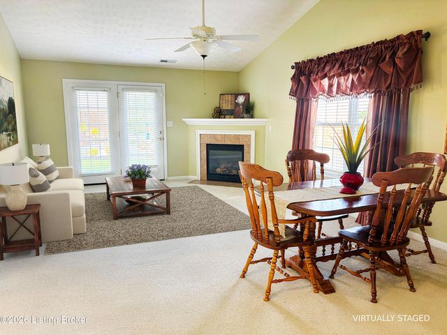 7507 Pony Haven Dr, Louisville, KY 40214