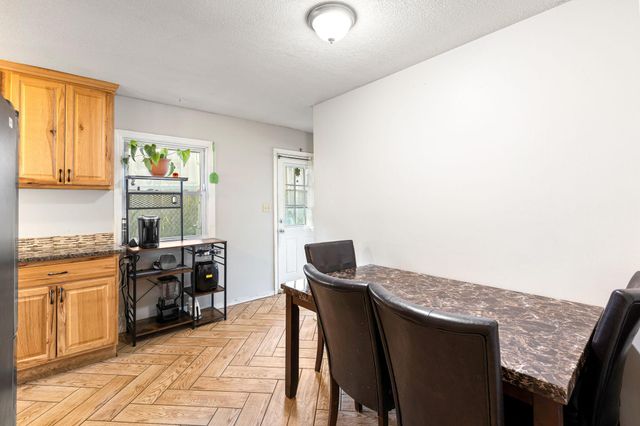 510 Wyoming Street E, Saint Paul, MN 55107