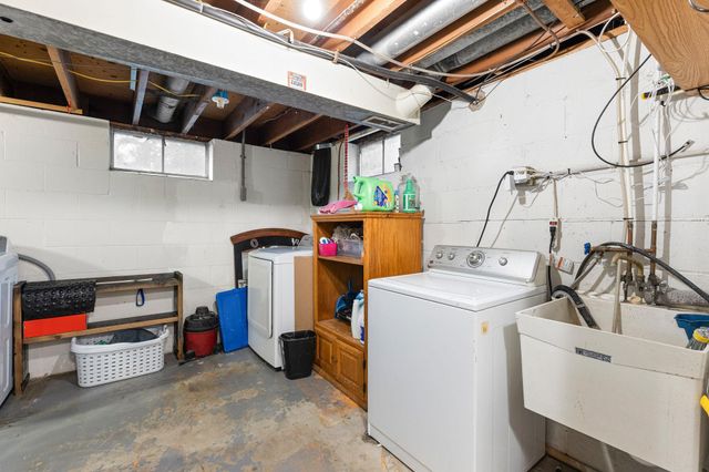 510 Wyoming Street E, Saint Paul, MN 55107