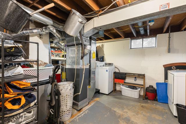 510 Wyoming Street E, Saint Paul, MN 55107