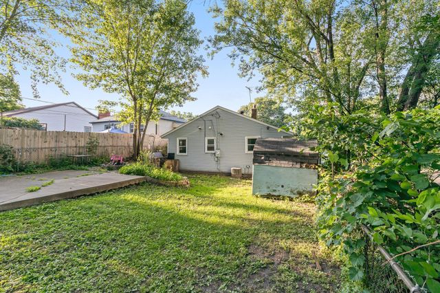 510 Wyoming Street E, Saint Paul, MN 55107