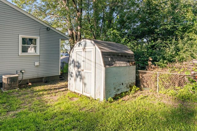 510 Wyoming Street E, Saint Paul, MN 55107