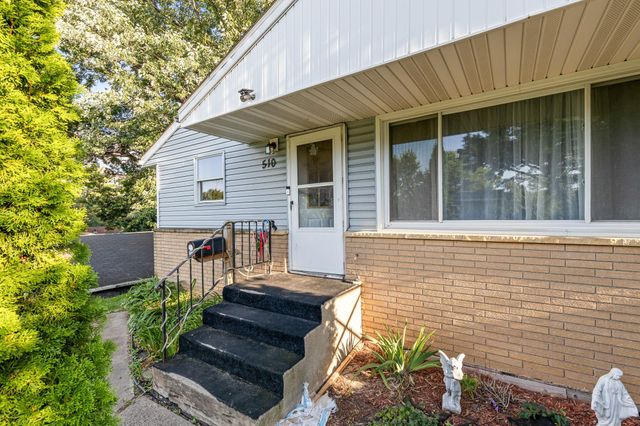 510 Wyoming Street E, Saint Paul, MN 55107