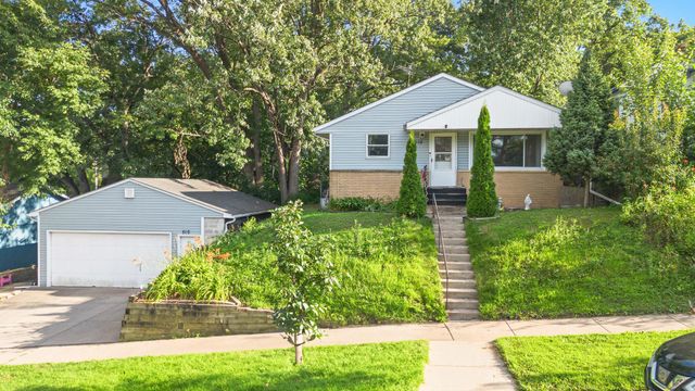 510 Wyoming Street E, Saint Paul, MN 55107