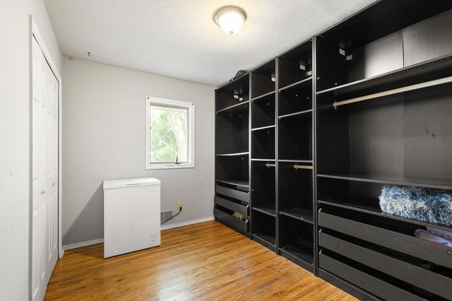 510 Wyoming Street E, Saint Paul, MN 55107