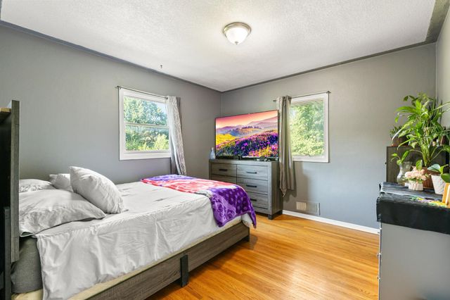 510 Wyoming Street E, Saint Paul, MN 55107