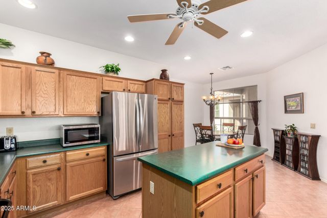 24419 S LAKESTAR Drive, Sun Lakes, AZ 85248