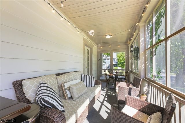 33 Morse Ave, East Orange City, NJ 07017
